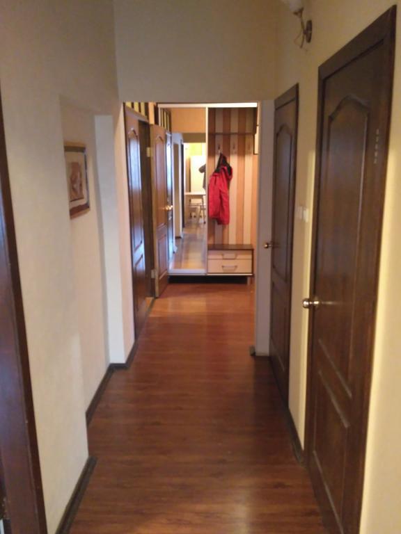 Apartment двокімнатна в ценрі міста на ерусалимці поруч з фонтаном рошен *