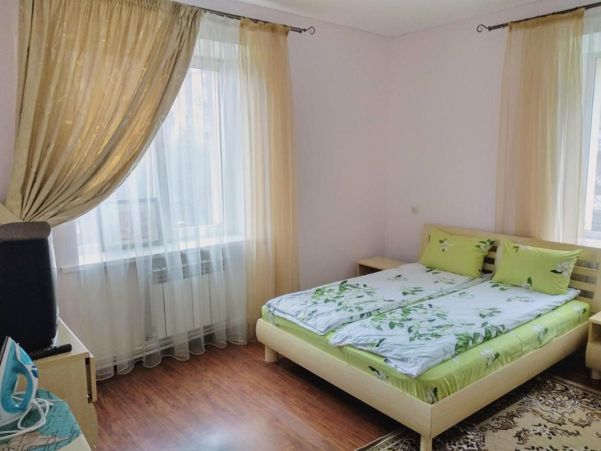 Apartment двокімнатна в ценрі міста на ерусалимці поруч з фонтаном рошен